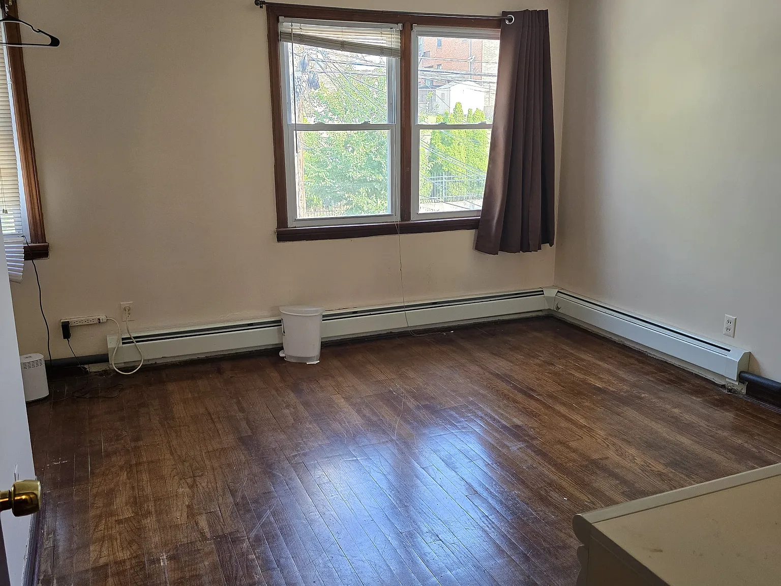 2 bed, 1100 sqft, $1,200 — Photo 4