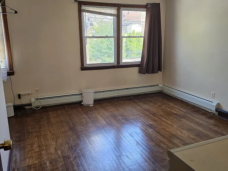 233 Columbia Ave #2 — Photo 4
