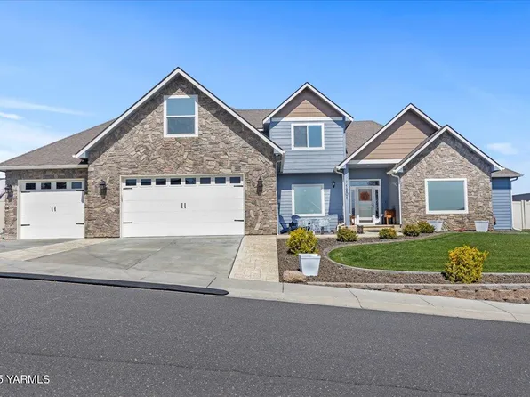 1201 Heritage Hills Dr, Selah, WA 98942
