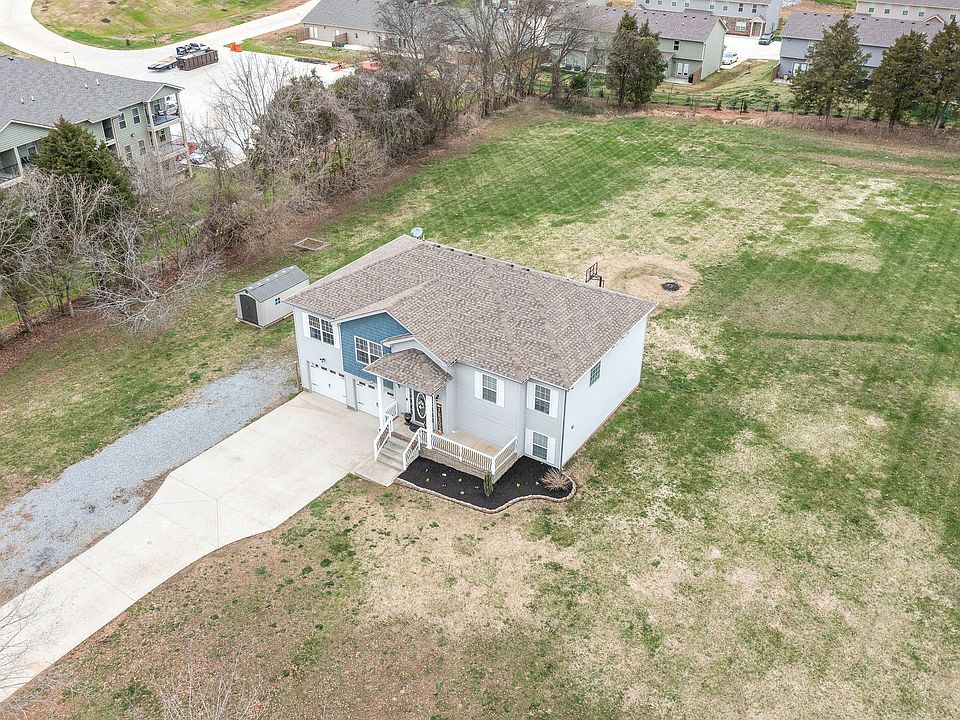 1921 E Boy Scout Rd, Clarksville, TN 37040 Zillow