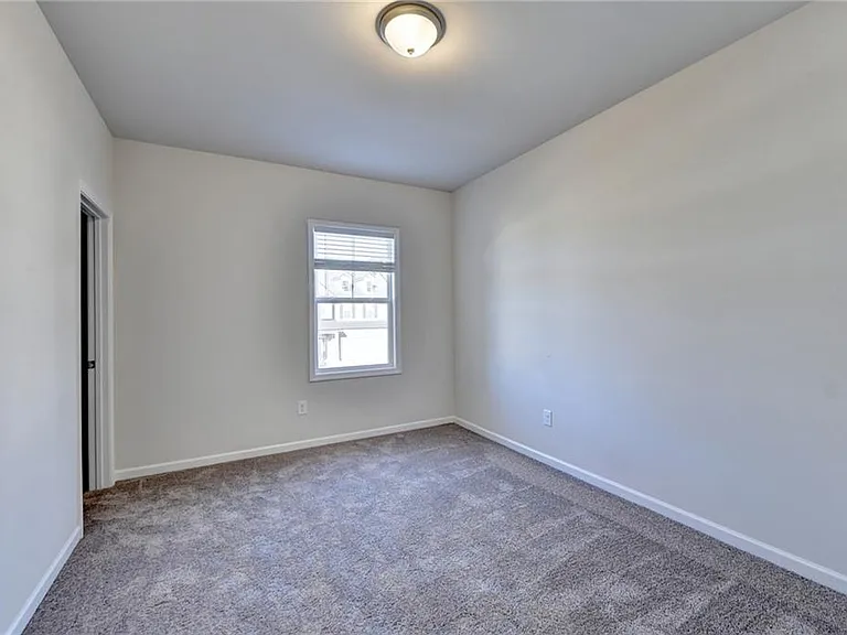 1622 Dover Creek Ln — Photo 47