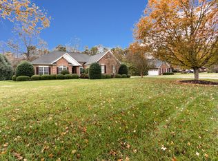 11337 Lemmond Acres Dr, Mint Hill, NC 28227