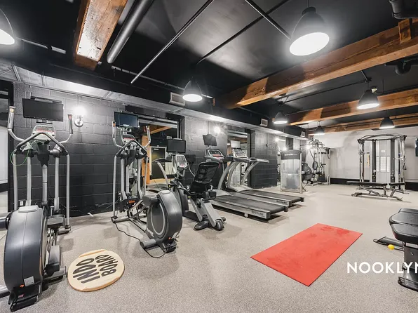 487 Keap Street image 15 of 22