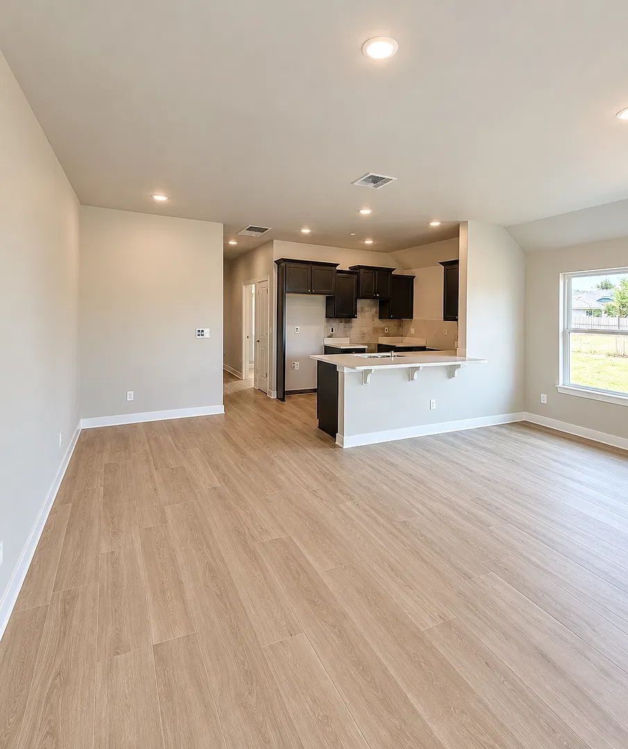 Beautiful 2-Bedroom Duplex with Garage for Rent in Chickasha, OK — Photo 3
