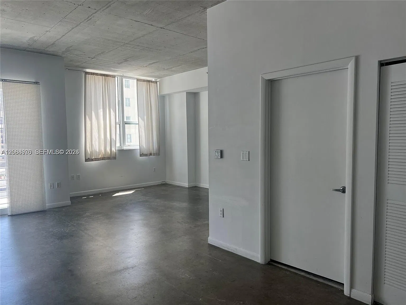 The Loft Downtown Ii Cond — Photo 4