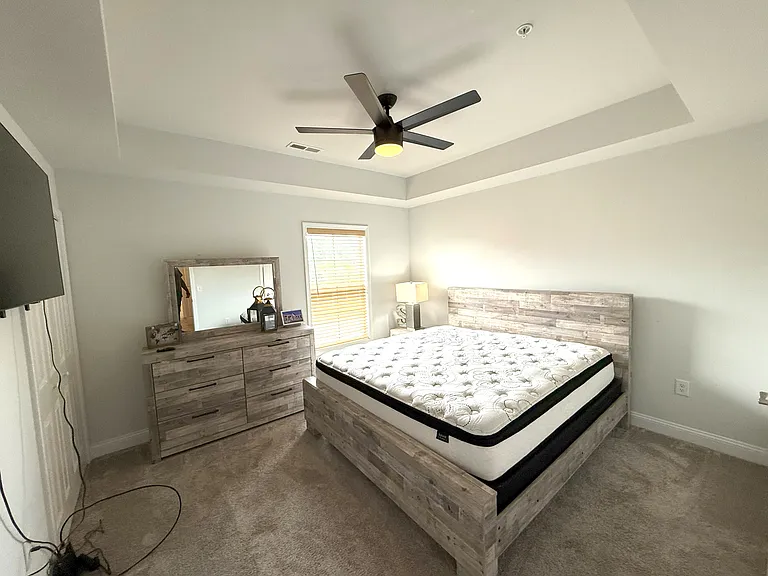 812 Moen Pl #A — Photo 6
