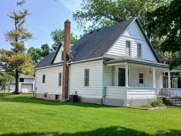 309 E Main St