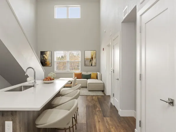 431 E Bayaud Ave #305, Denver, CO 80209