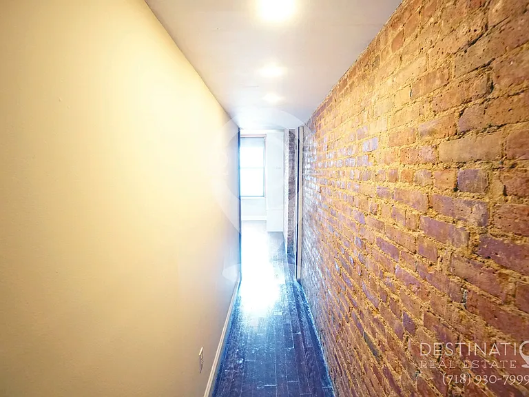 480 3rd Ave #2L — Photo 15