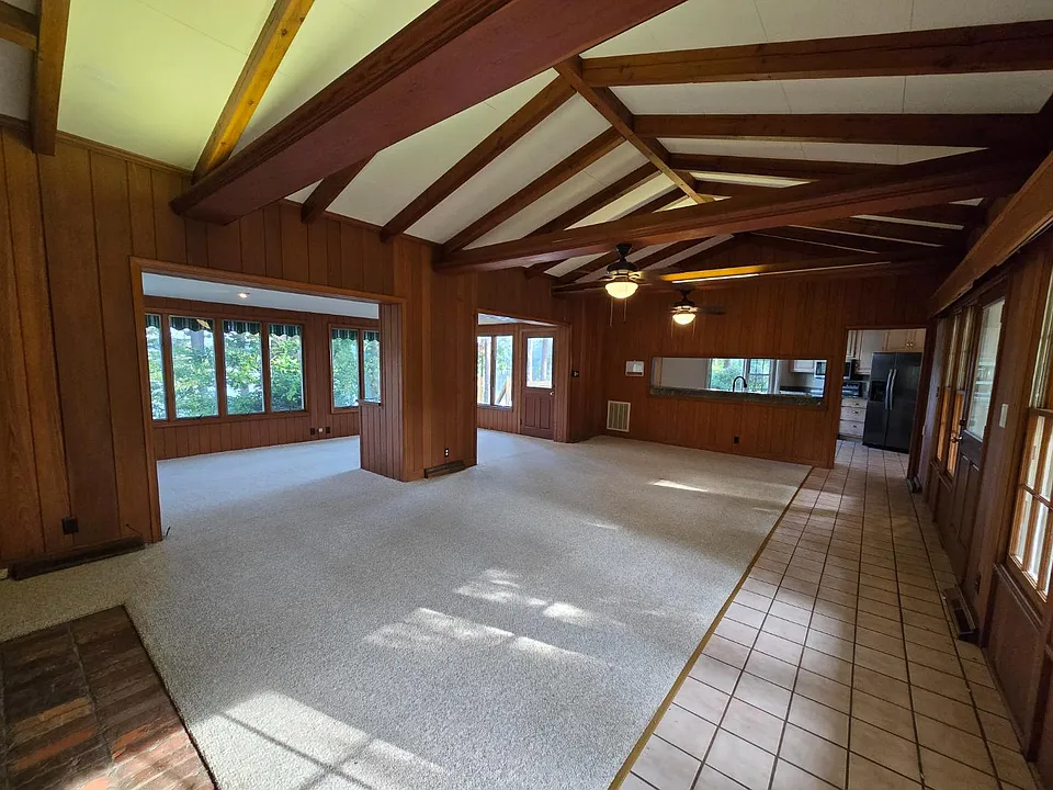 9 Dixie Dr