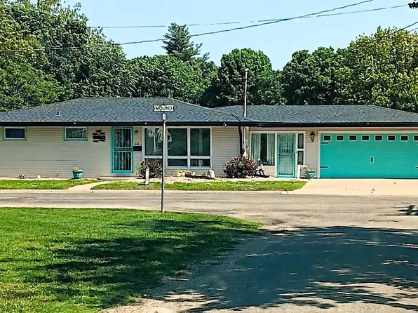 218 E Mound St, Havana, IL 62644