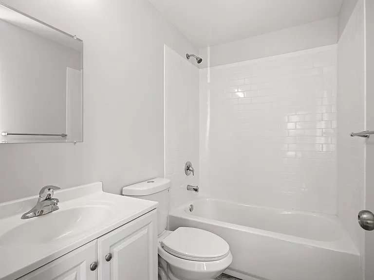 Delmar Estates — Photo 12