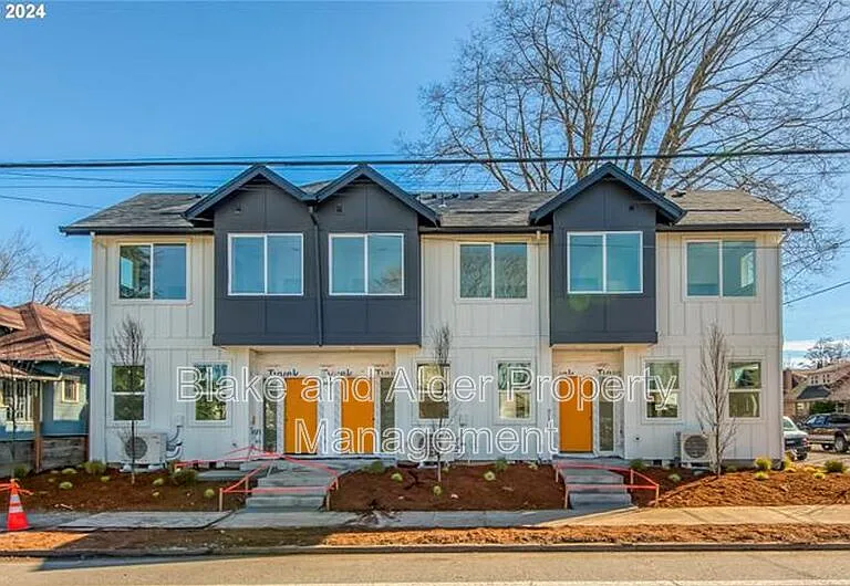 5221 SE Boise St — Photo 1