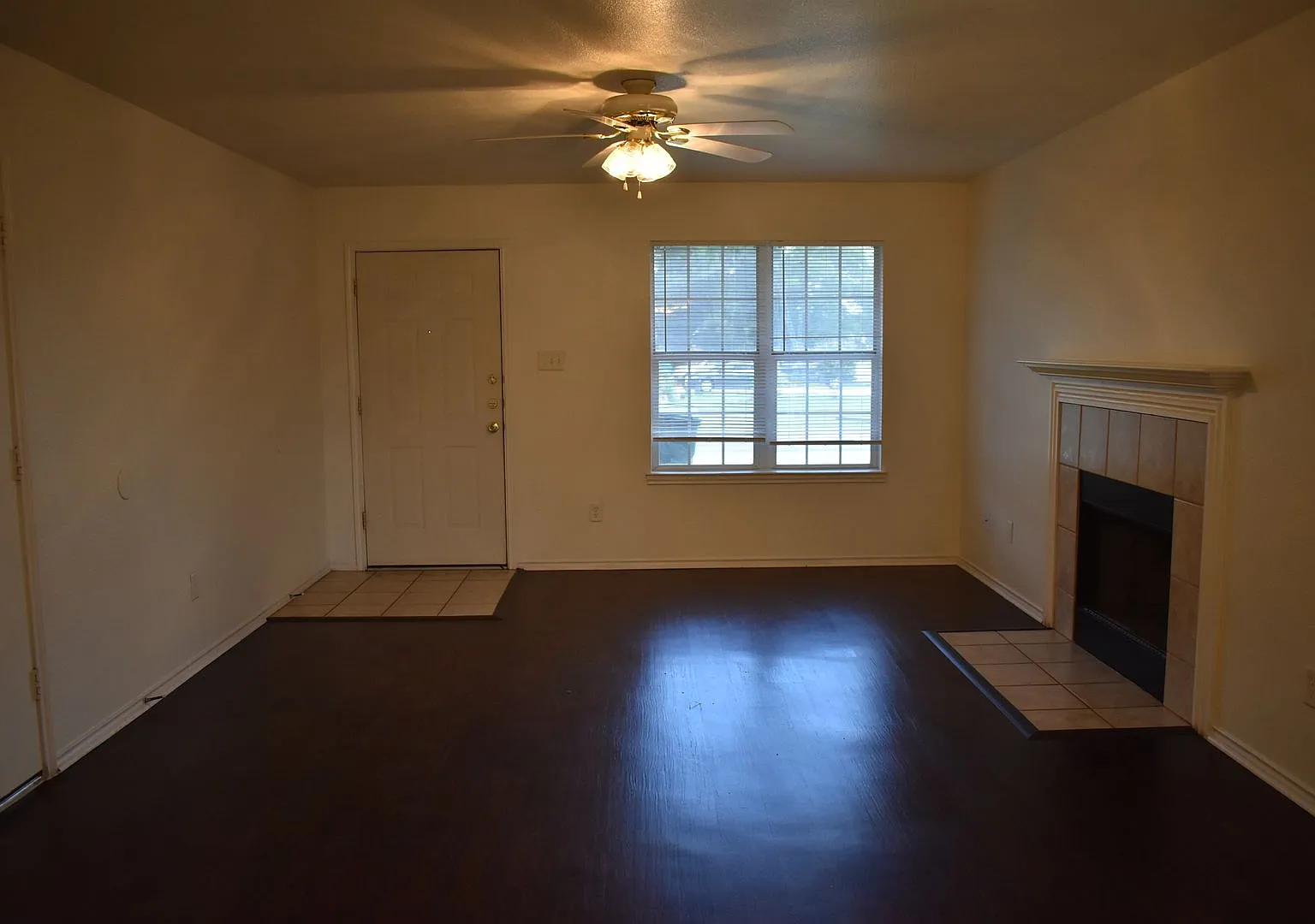 3 Br 2 Bath Harker Heights Duplex — Photo 3