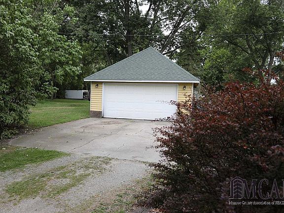 5th image of 602 Saline St
