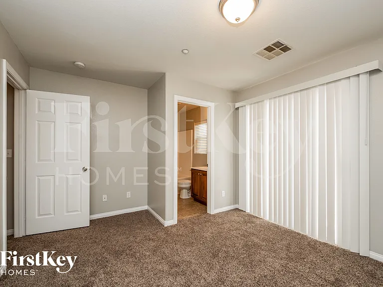 8936 Amy Olivia Ave — Photo 8