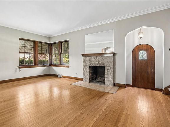 5th image of 461 Uvedale Rd