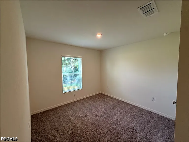 1814 NW 15th Ter — Photo 10