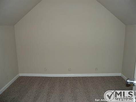 1st image of 121 Cotswold Dr