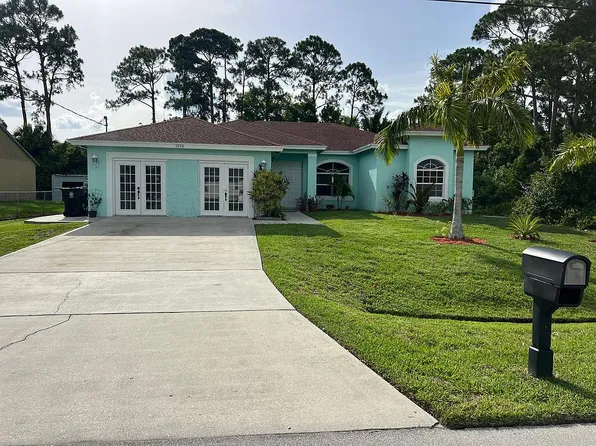 1752 SW Bonfire Ter, Port Saint Lucie, FL 34953