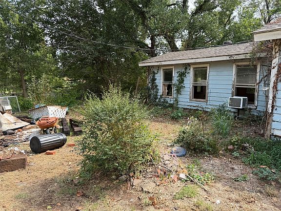 5th image of 2172 Cheyenne Rd