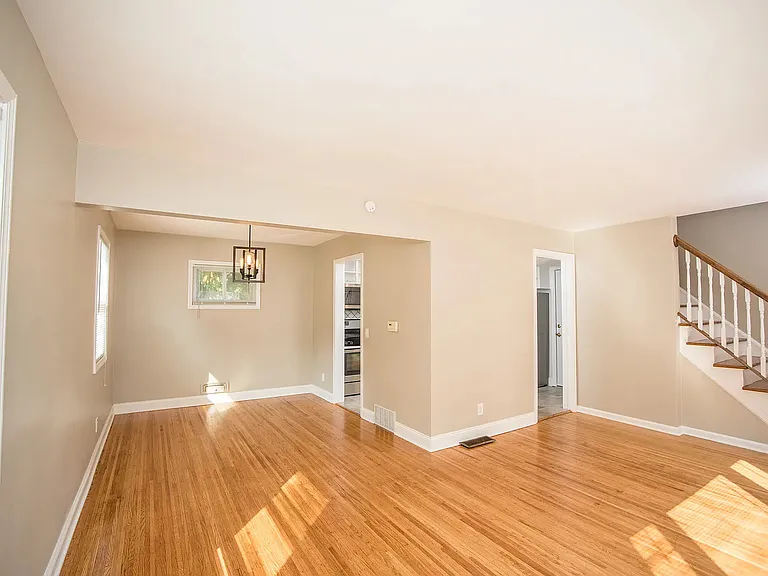 350 Humboldt St — Photo 7