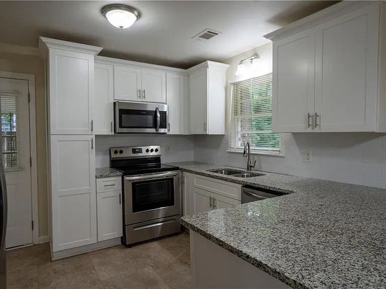 6593 Dunwoody Trl #NA — Photo 4