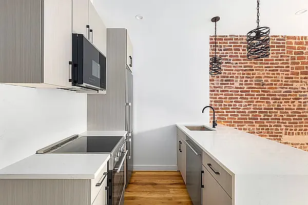 Rented by Compass | media 6