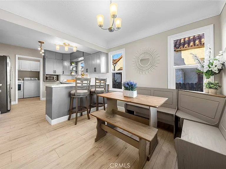 1705 S Fremont Ave — Photo 15