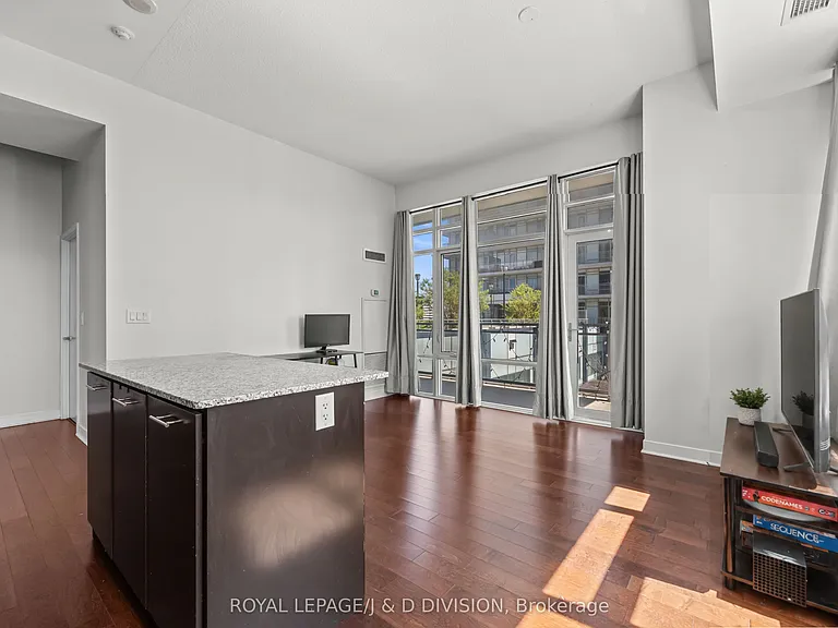 360 Square One Dr #604 — Photo 5