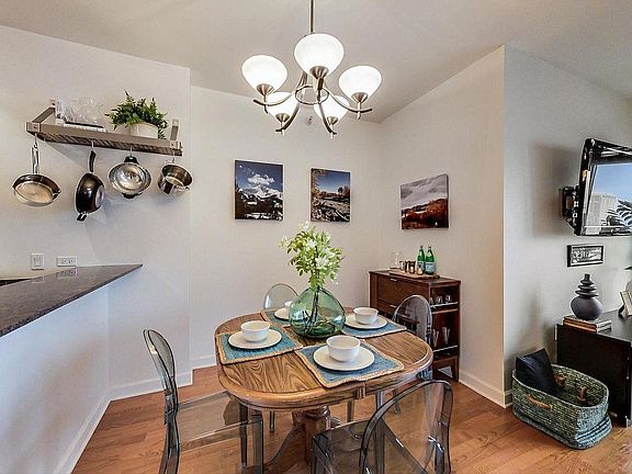 5th image of 233 E 13th St APT 2308