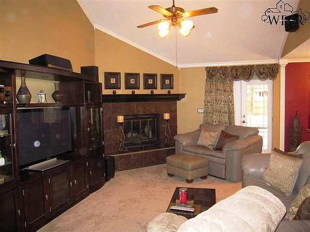 2nd image of 2105 Selma Dr