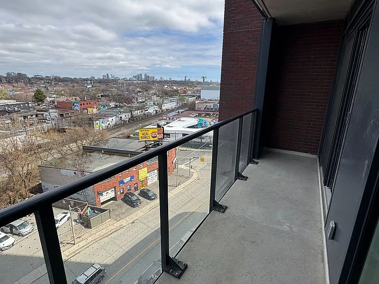 1185 Dupont St #621 — Photo 19