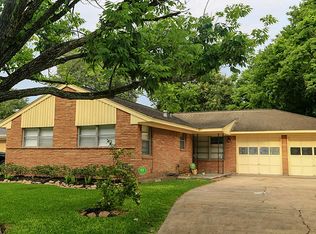 11210 Cliffwood Dr, Houston, TX 77035