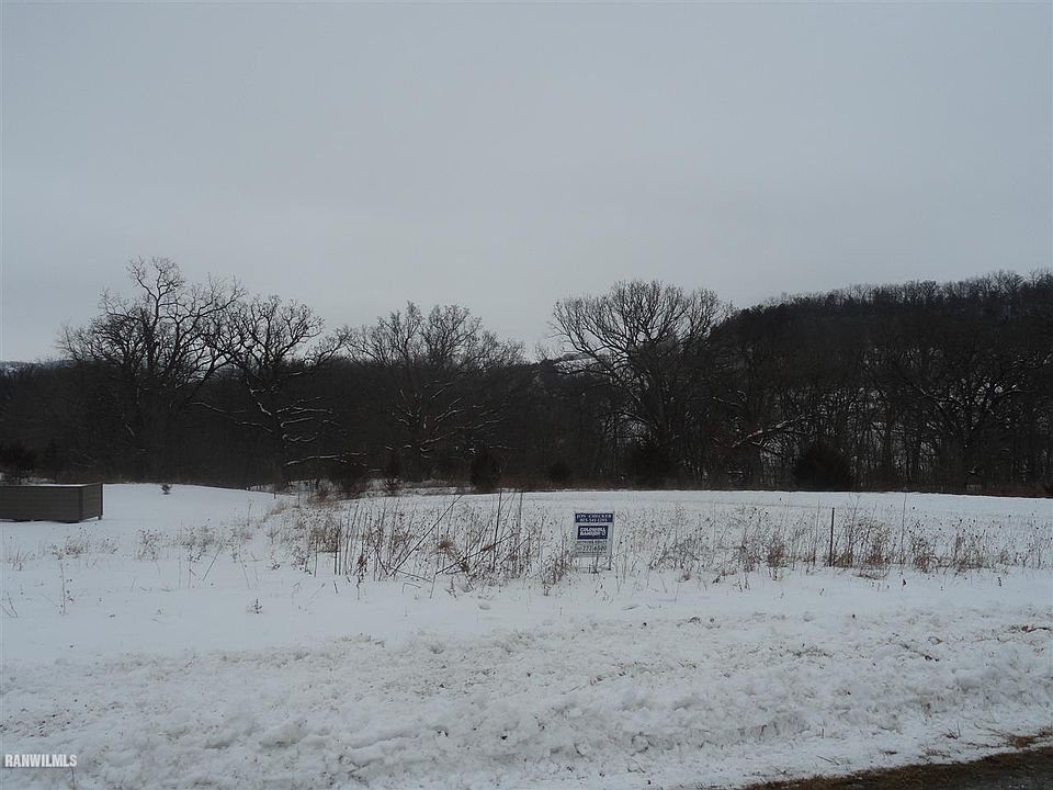 2nd image of 16 Wagoner Ln
