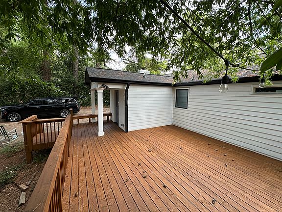 2nd image of 4209 Yadkin Dr