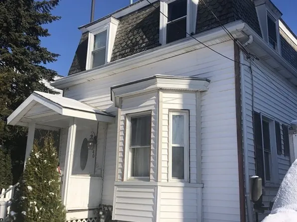 40 Alfred St, Medford, MA 02155