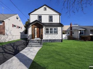 309 Ottawa Ave, Hasbrouck Heights, NJ 07604