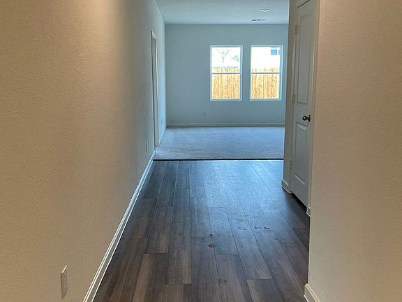 3rd image of 4708 Swan Neck Dr
