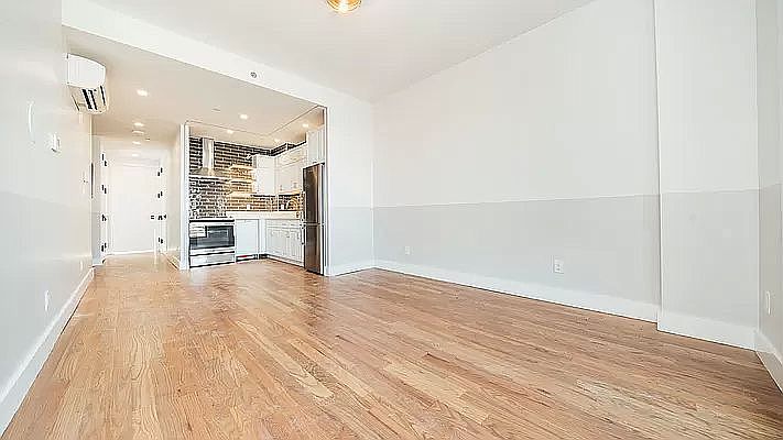 1st image of 115 Stanwix St #446