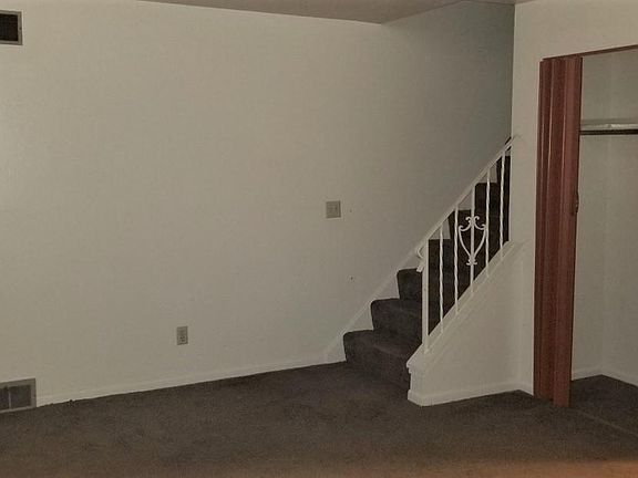 3rd image of 7312 Portage St NW