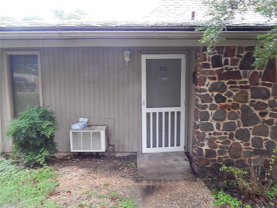 1st image of 126 Conference Dr APT 212