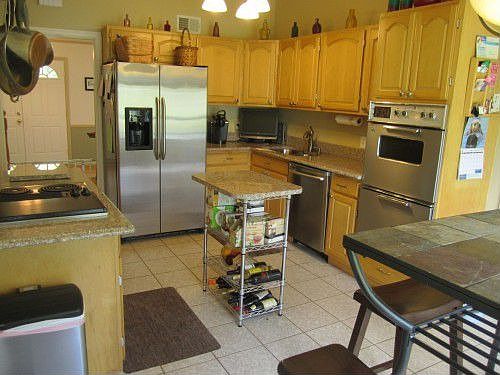 2nd image of 1 Benwood Ln