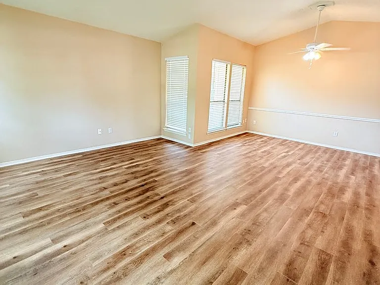 3401 W Sage Ct — Photo 3