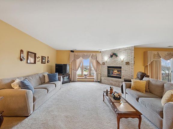 3rd image of 15720 Lake Hills Ct Unit 2N