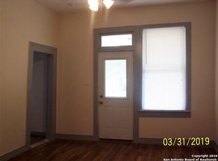 1025 W Craig Pl APT 1, San Antonio, TX 78201