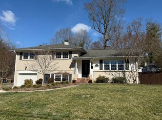 3409 Kinnamon Rd, Winston Salem, NC 27104