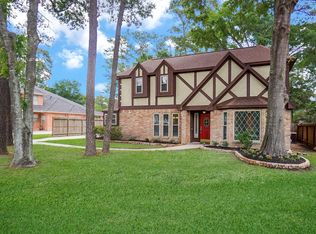 15216 Long Oak Dr, Houston, TX 77070