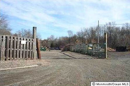 5th image of 4806 State Hwy 33