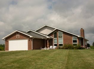 17233 Golding Rd, Thomson, IL 61285